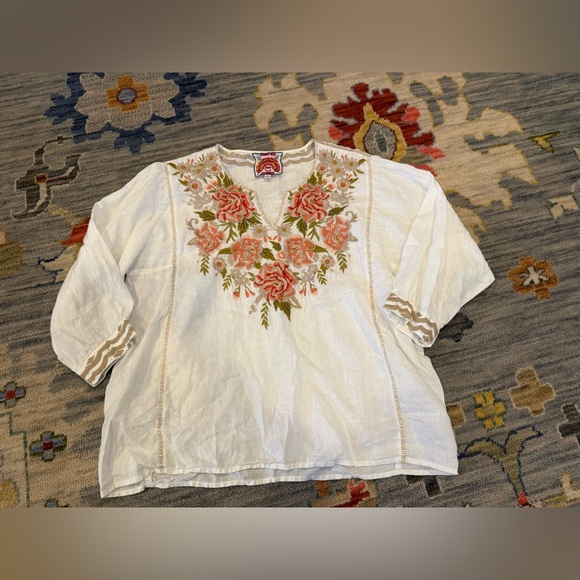 Johnny Was Charlotte Peasant Blouse white linen floral embroidery 3/4 sleeve S - Picture 2 of 6